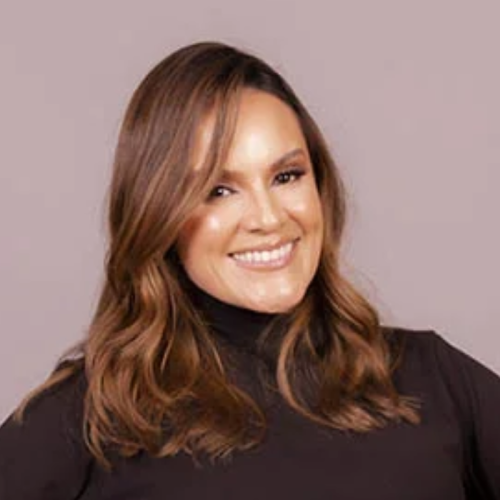 Paola Cifuentes – CEO y fundadora de Estrategias Inc